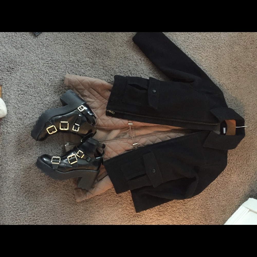 Soft black jacket - Picture 4 of 4